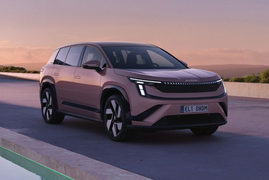 Представлен флагманский электрический кроссовер Skoda Peaq
