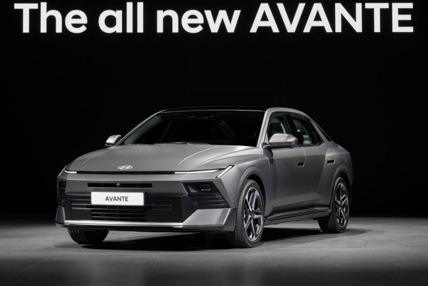 Дебютировал седан Hyundai Avante/Elantra восьмого поколения