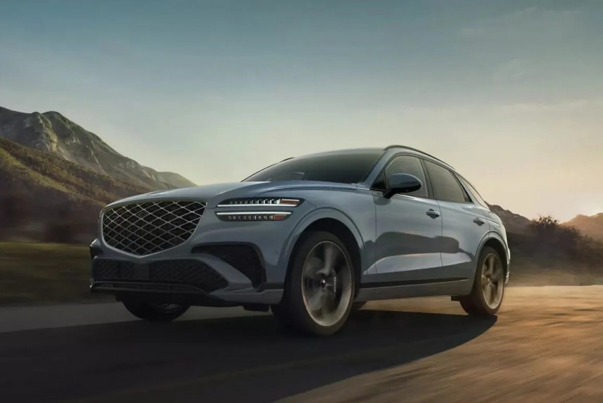 Кроссовер Genesis GV70 посвежел в Южной Корее