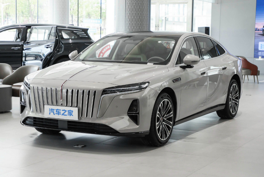 Новый Hongqi H7 готов к рыночному дебюту