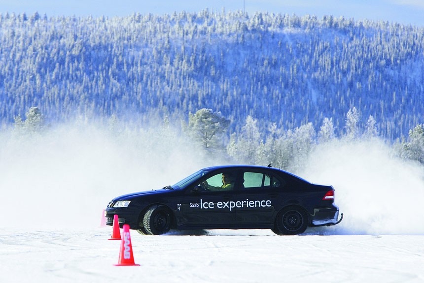 Ледяные приключения на Saab Ice Experience