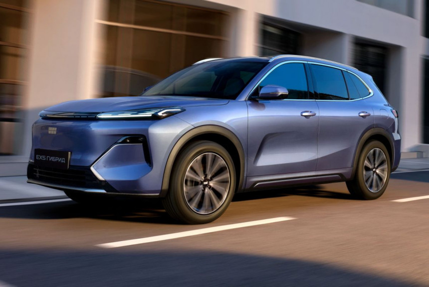 Последовательный гибрид Geely EX5 EM-R для России: комплектации и цены