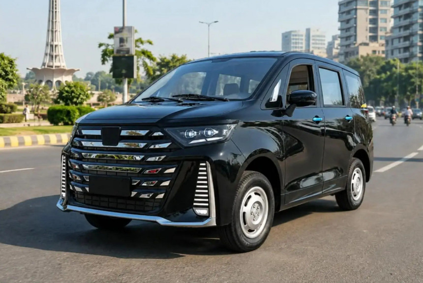 Nora Metro из Пакистана: «клон» минивэнов Toyota с электромотором на 5,5 л.с.
