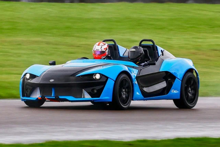 Zenos E10: до 480 л.с. на тонну и цена от 150 тысяч долларов