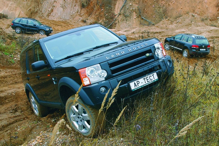 Кто на новенького: внедорожники Land Rover Discovery 3, BMW X5 и Volkswagen Touareg   