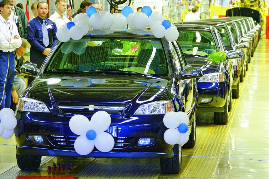 Репортаж с запуска производства седана Chevrolet Viva на заводе GM-АвтоВАЗ