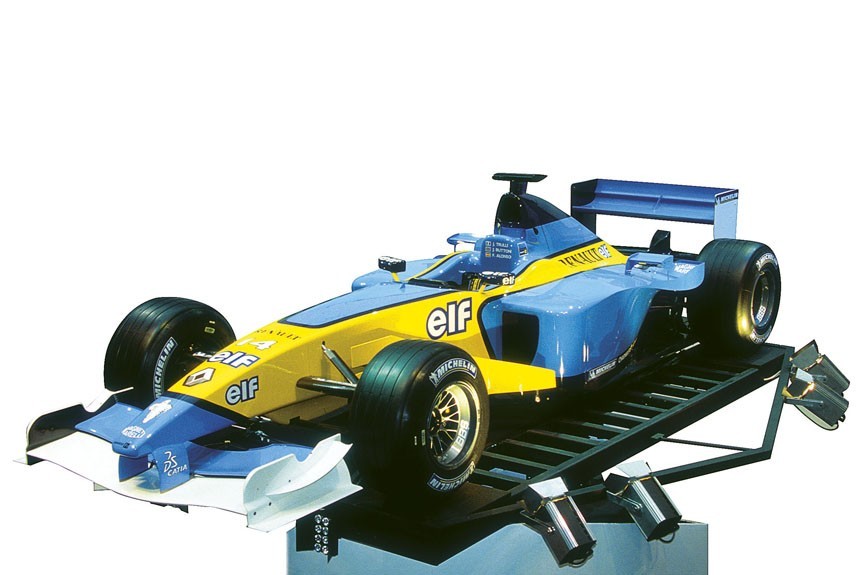 100% Renault: техноцентр команды Формулы-1