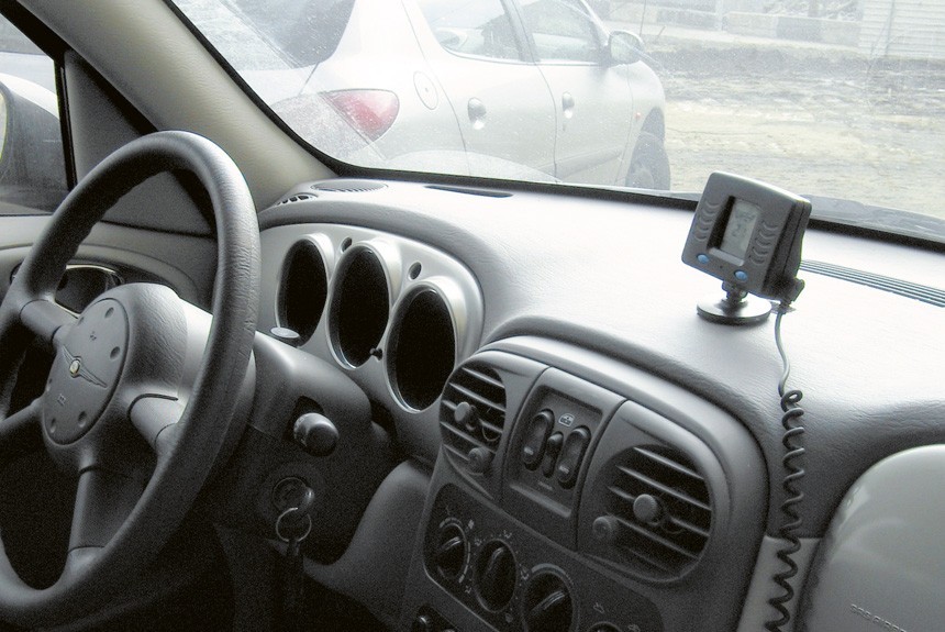 Тестируем систему контроля за давлением воздуха в шинах Tire Monitor