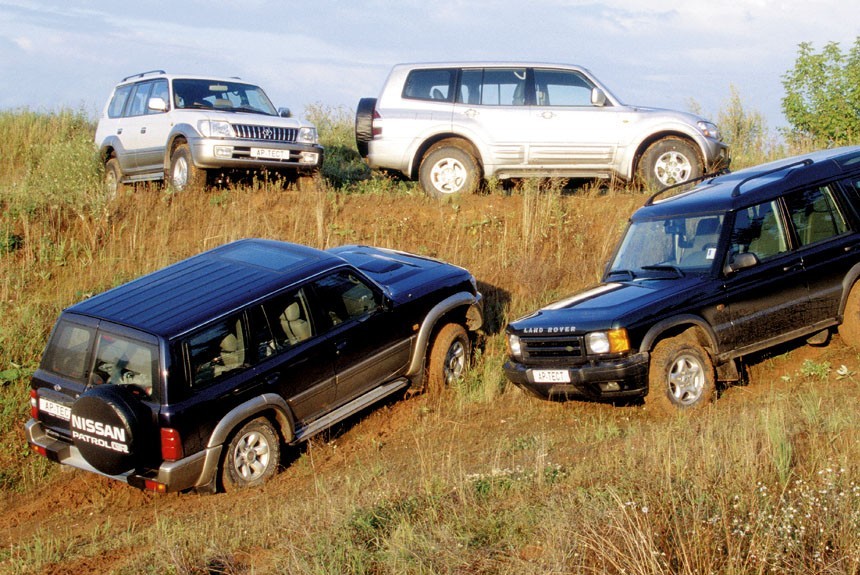 Противопоставляем внедорожники Land Rover Discovery, Mitsubishi Pajero, Nissan Patrol и Toyota Land Cruiser Prado