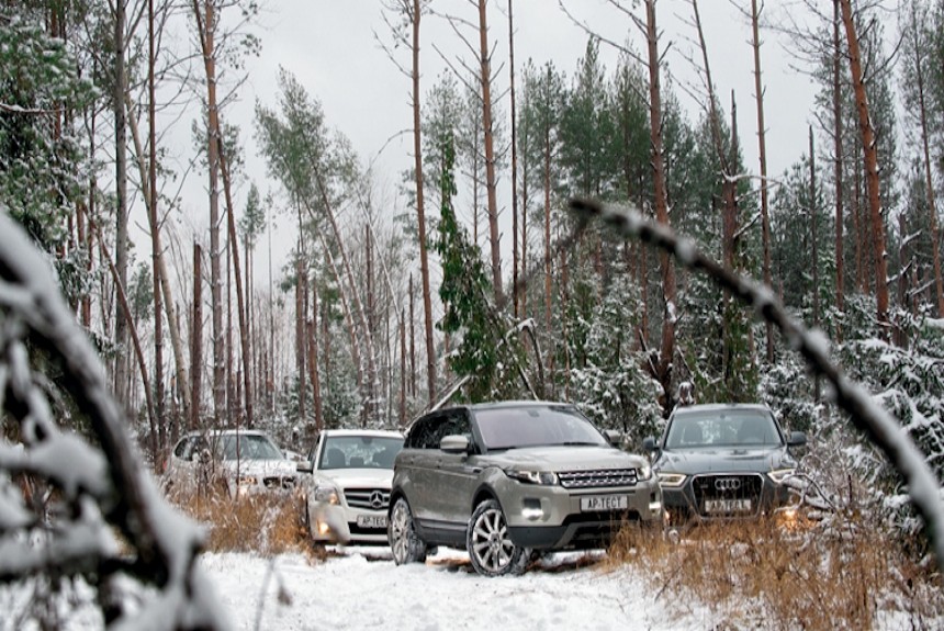 Что лучше — Audi Q3, BMW X1, Mercedes-Benz GLK или Range Rover Evoque?