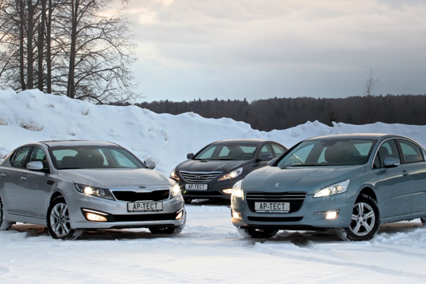 Hyundai Sonata против новичков класса — седанов Kia Optima и Peugeot 508. Какой автомобиль лучше?