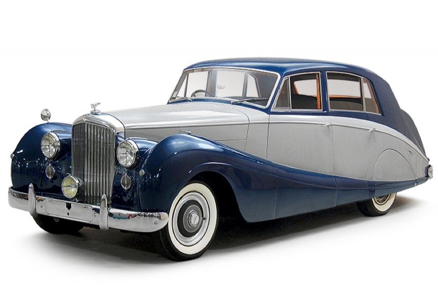 Saloon в английском вкусе: Bentley R-Type в рассказе Андрея Хрисанфова
