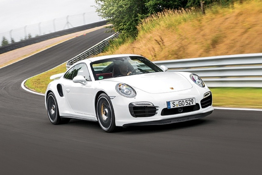 Резкость, напор, агрессия? Нет — мягкость, плавность, спокойствие. Это Porsche 911 Turbo новой серии 991