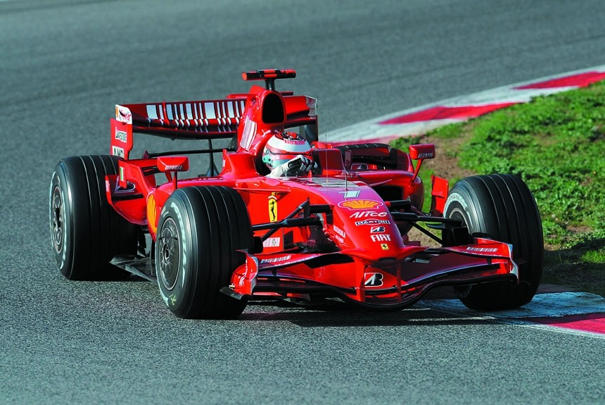 Формула-2008: кто поспорит с Ferrari?