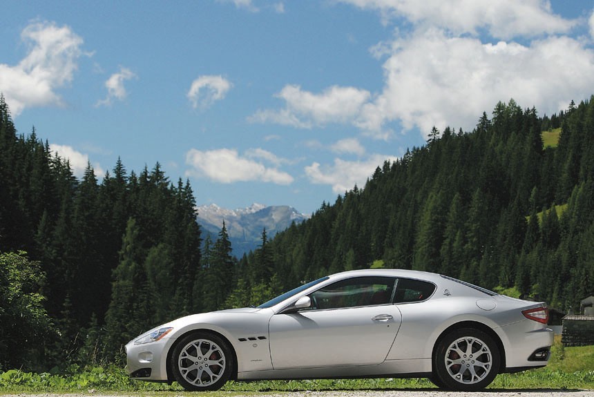 Максим Кадаков отправился на север Италии, чтобы испытать новую Maserati GranTurismo