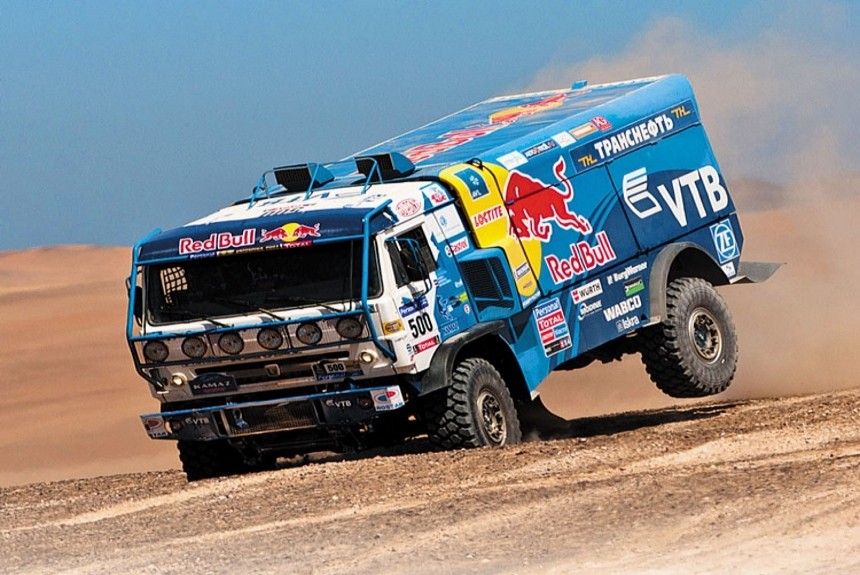 Дакар-2011 завершился: в зачете грузовиков победил Владимир Чагин на КАМАЗе, став семикратным чемпионом рейда