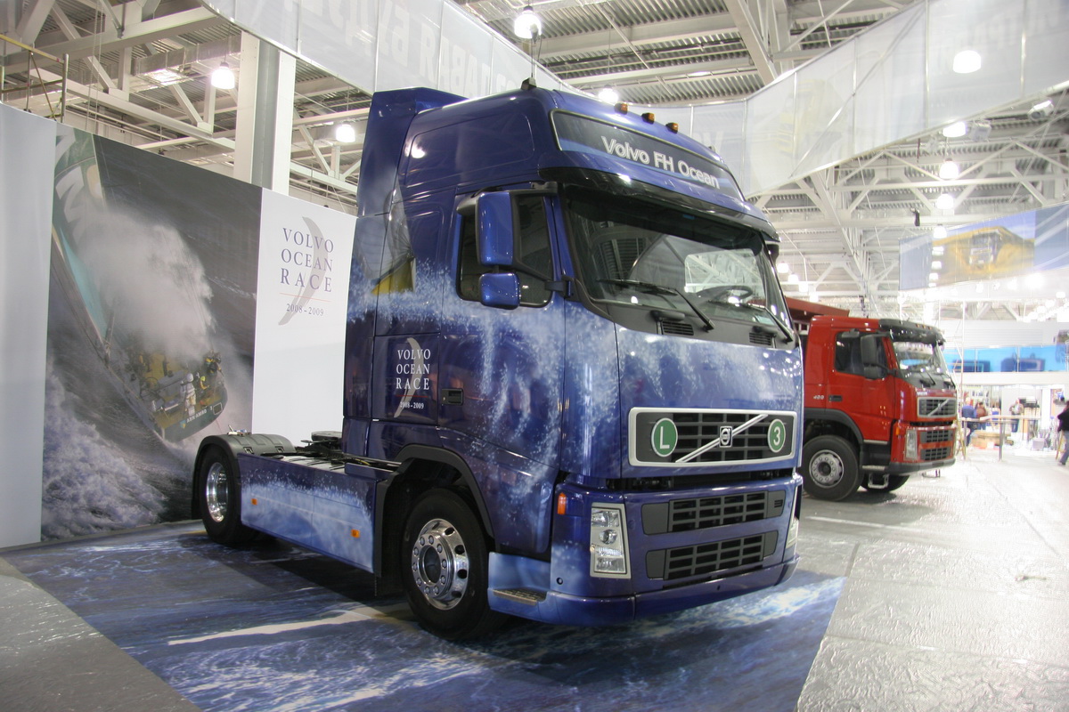 Четверть века: Volvo FH справляет 25-летие — Авторевю