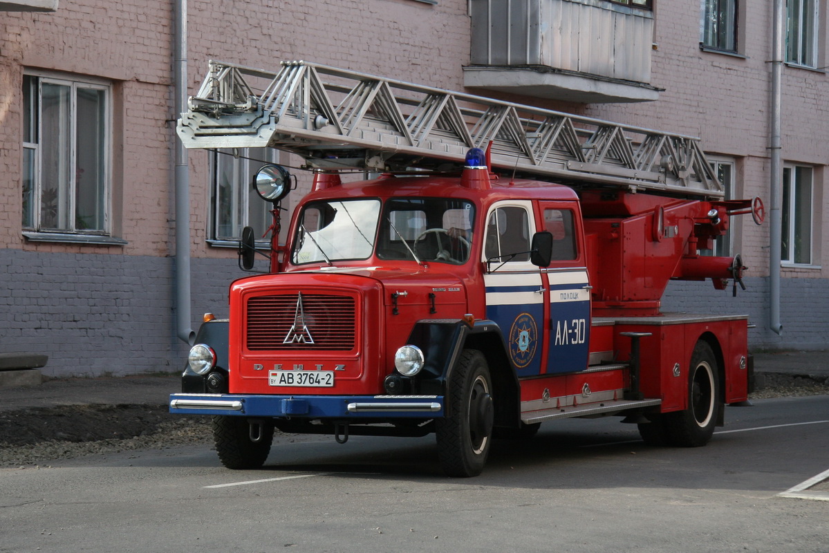 В Японии появилась немецкая пожарная лестница Magirus — Авторевю