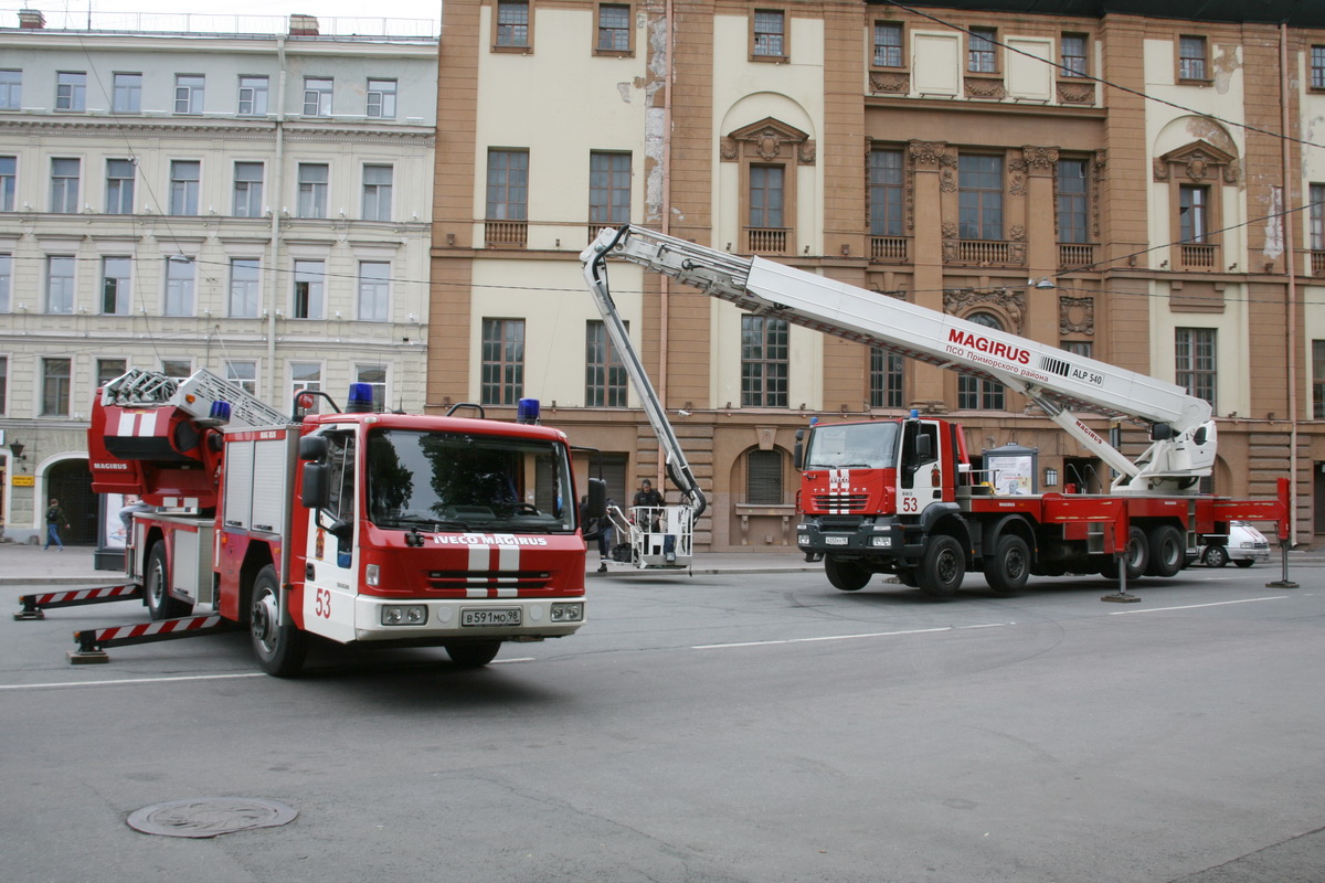 В Японии появилась немецкая пожарная лестница Magirus — Авторевю