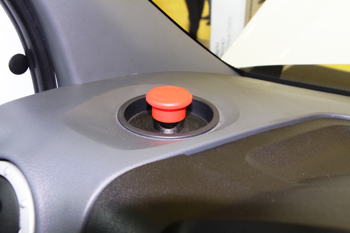 Красная кнопка — главный выключатель