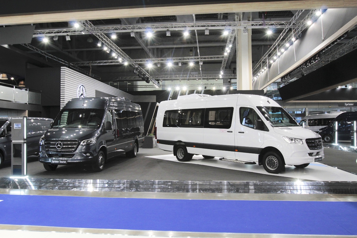 Daimler Buses продает производство автобусов Sprinter — Авторевю