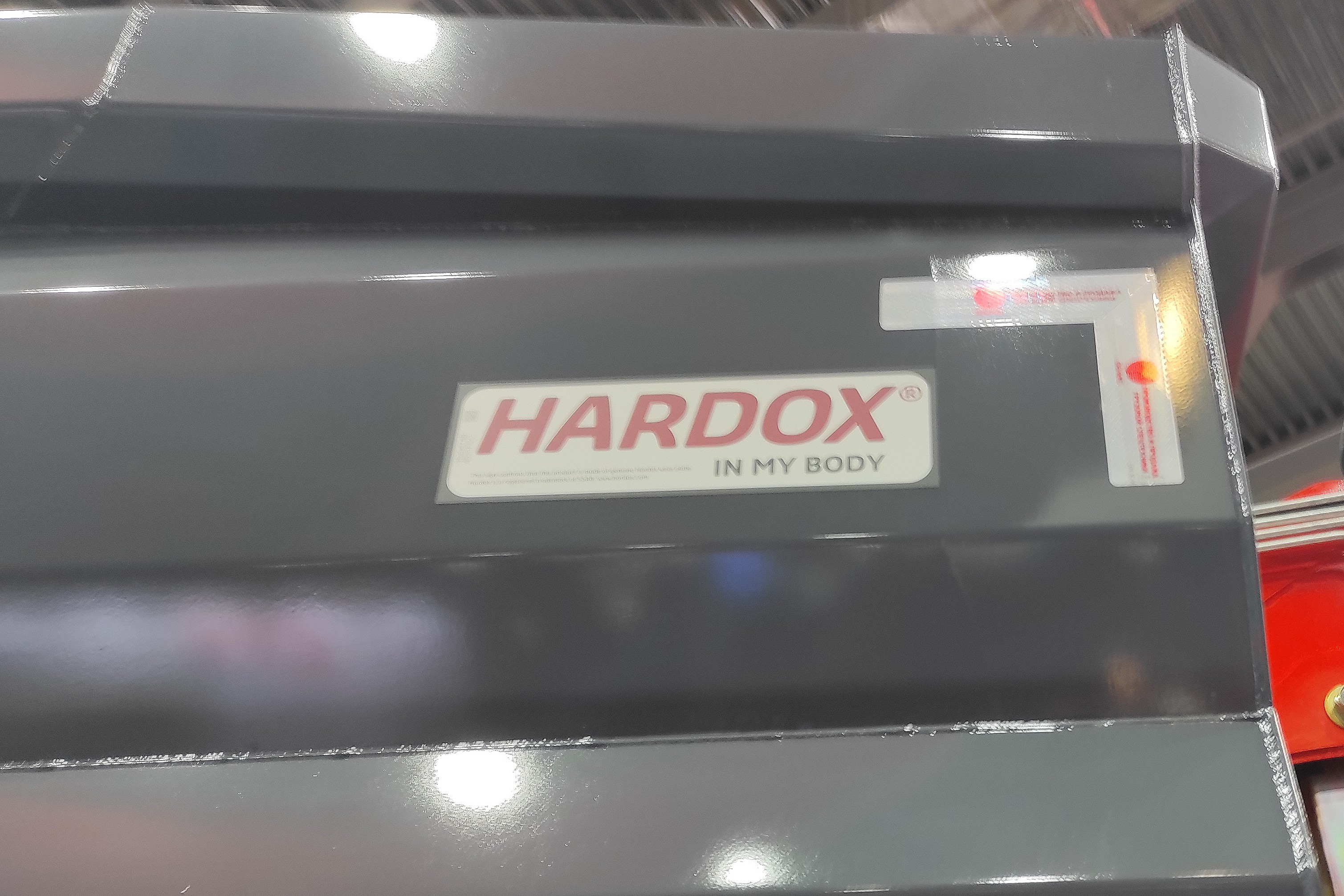Сталь Hardox скоро будет заменена российским аналогом