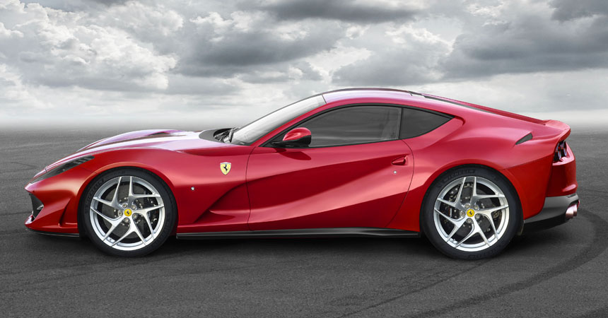 Ferrari_812%20Superfast_2.jpg