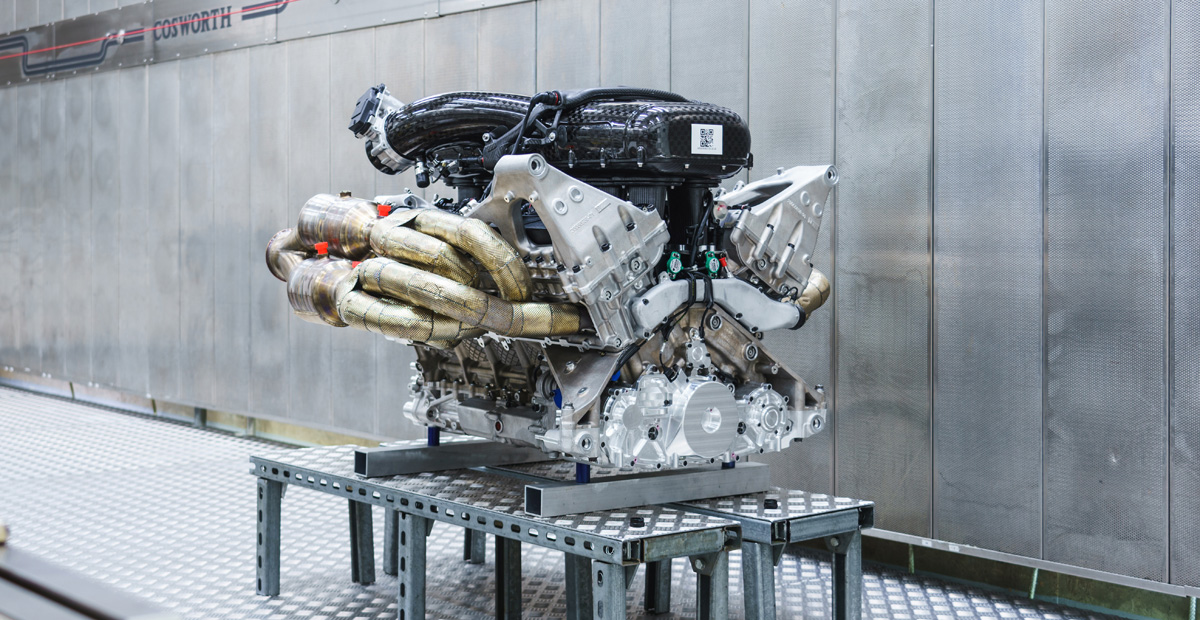 Двигатель гиперкара Aston Martin Valkyrie: 11 тысяч об/мин!