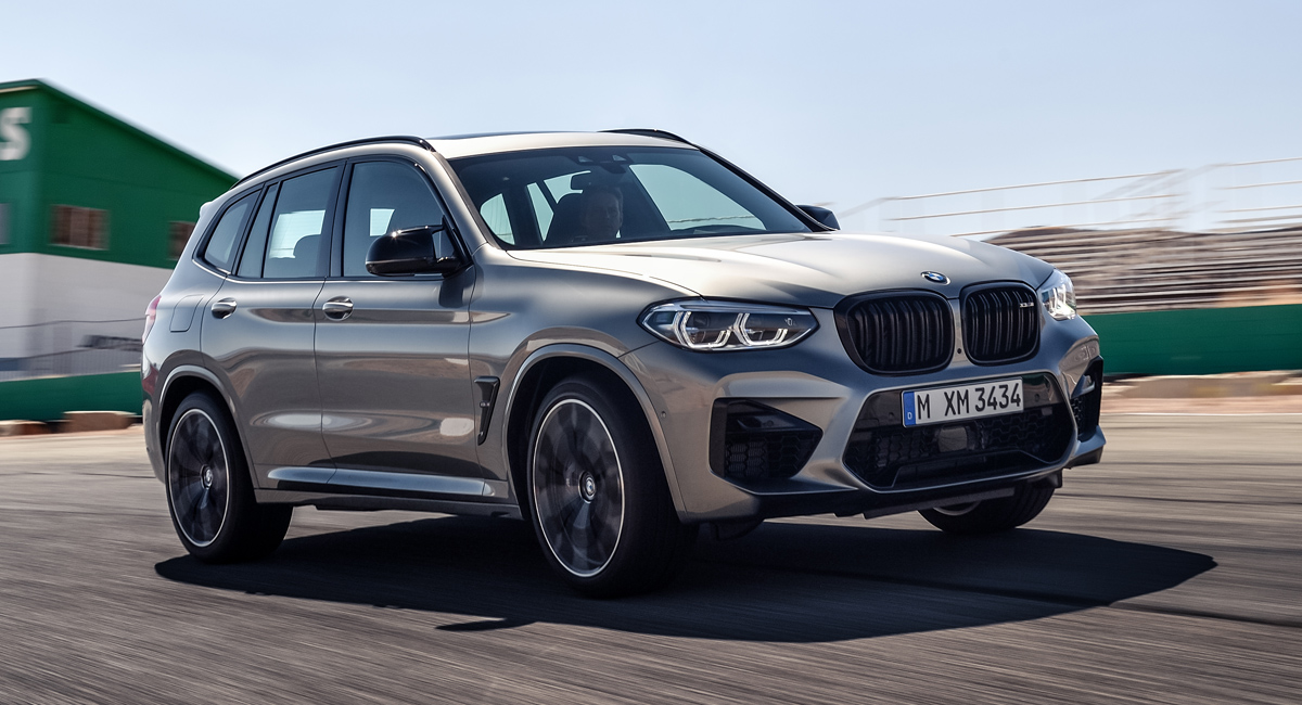 Представлены «заряженные» кроссоверы BMW X3 M и X4 M