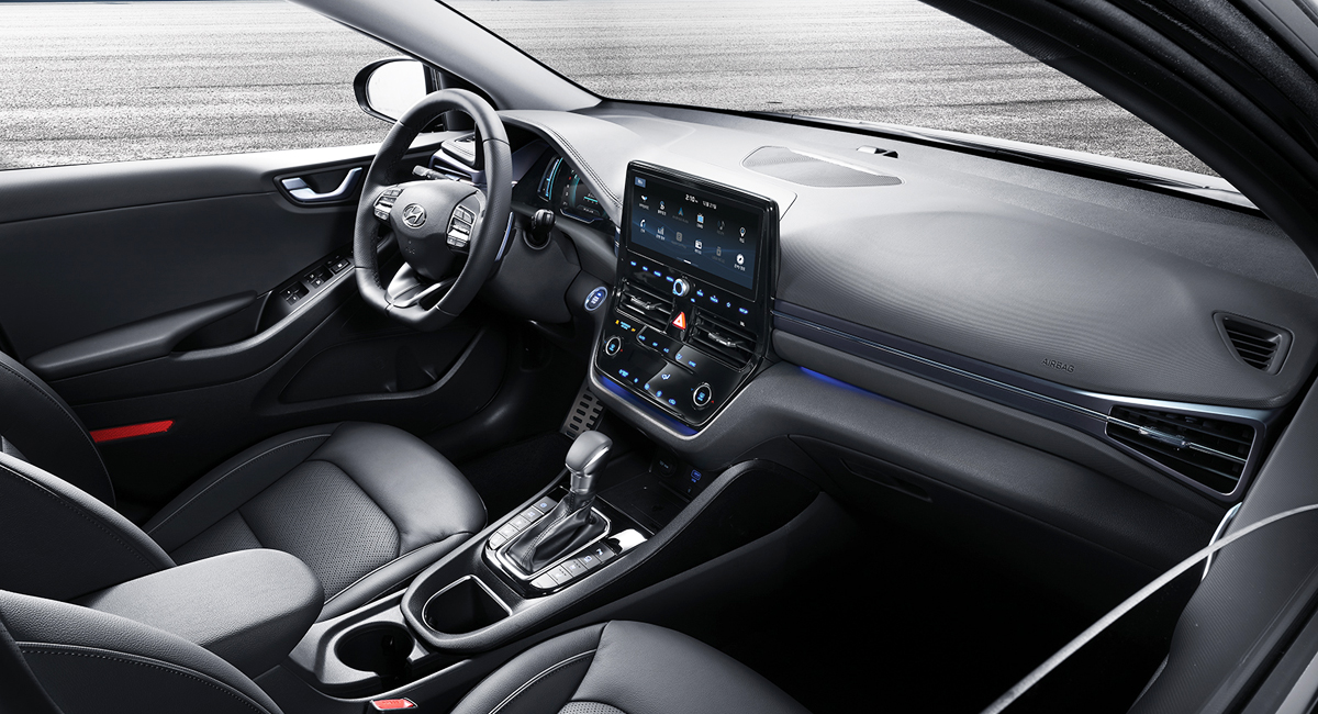Рестайлинговый Hyundai Ioniq разжился новой электроникой