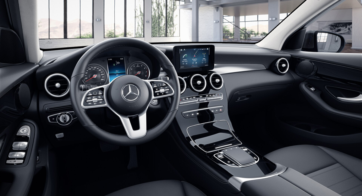 Обновленный Mercedes GLC: объявлены цены в России