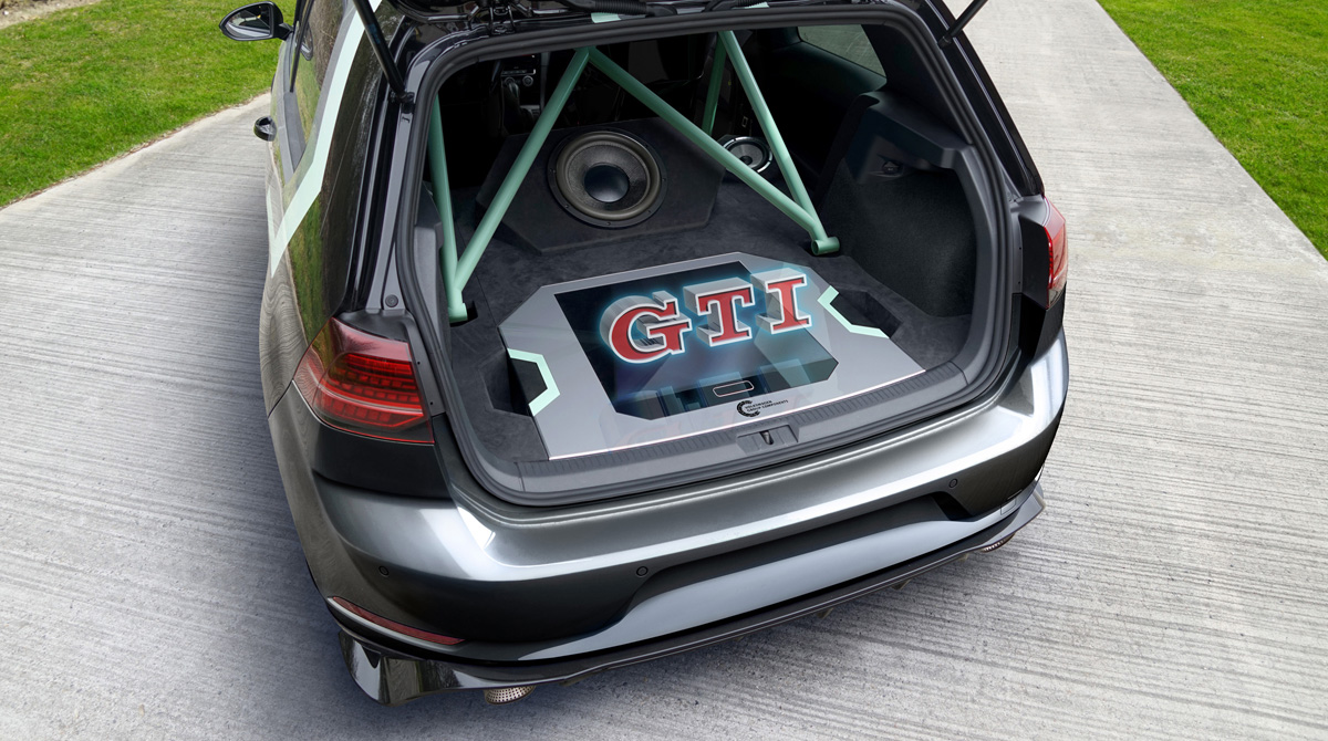 Volkswagen Golf на фестивале GTI: мощь и невиданная технология — Авторевю