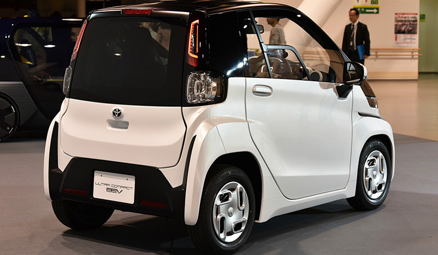 Toyota представила первую волну электромобилей