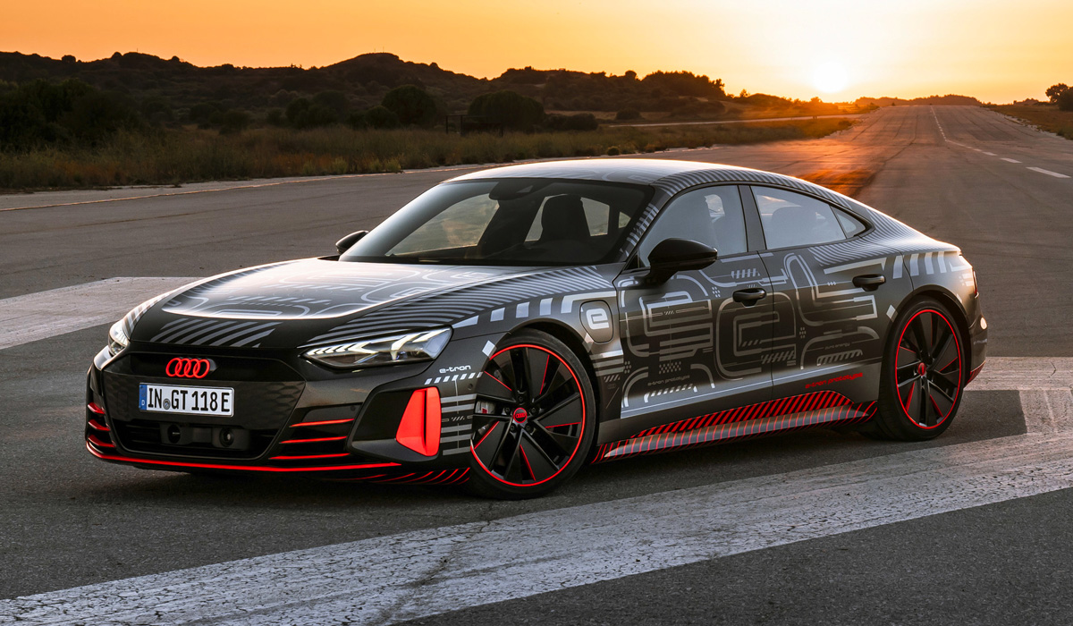 Audi RS e-tron GT станет первым электромобилем RS-гаммы