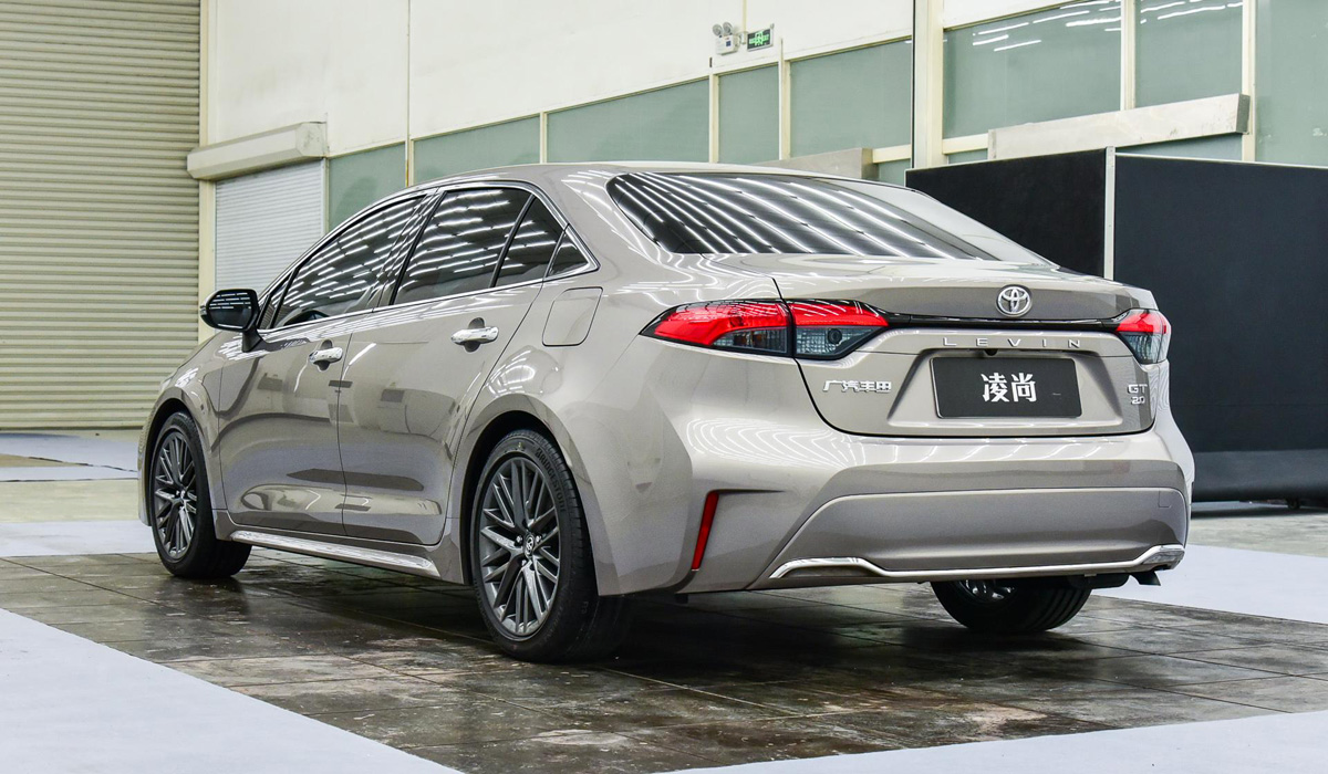 Новый седан Toyota Allion, или самая престижная Corolla — Авторевю