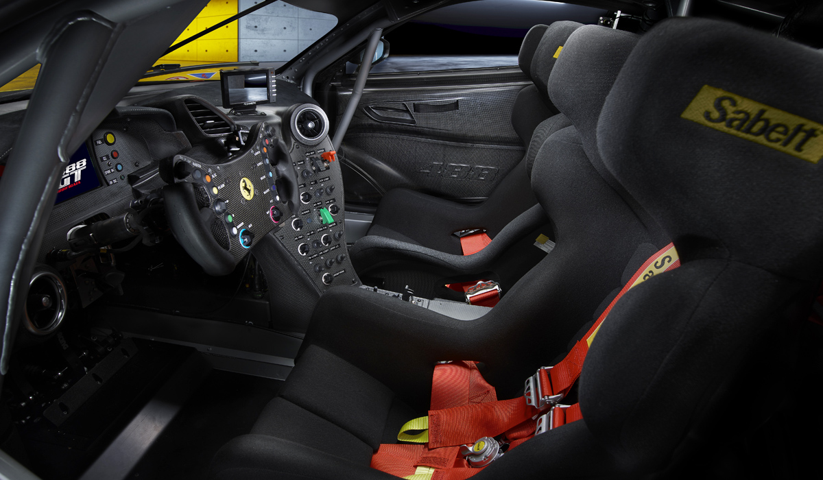 Ferrari 488 все еще в строю: новая версия для трек-дней 