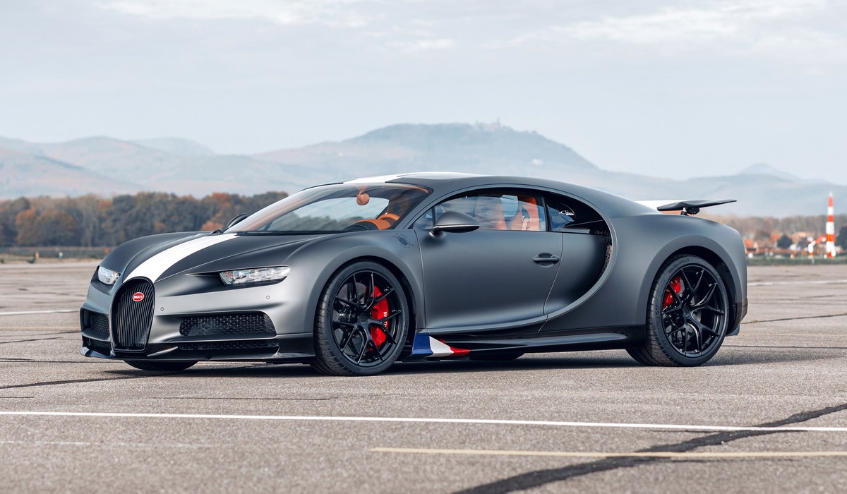 Bugatti Chiron Sport Les Légendes du Ciel: спецсерия в честь авиаторов —  Авторевю