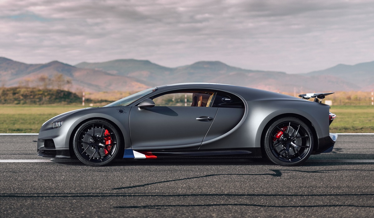 Bugatti Chiron Sport Les Légendes du Ciel: спецсерия в честь авиаторов —  Авторевю