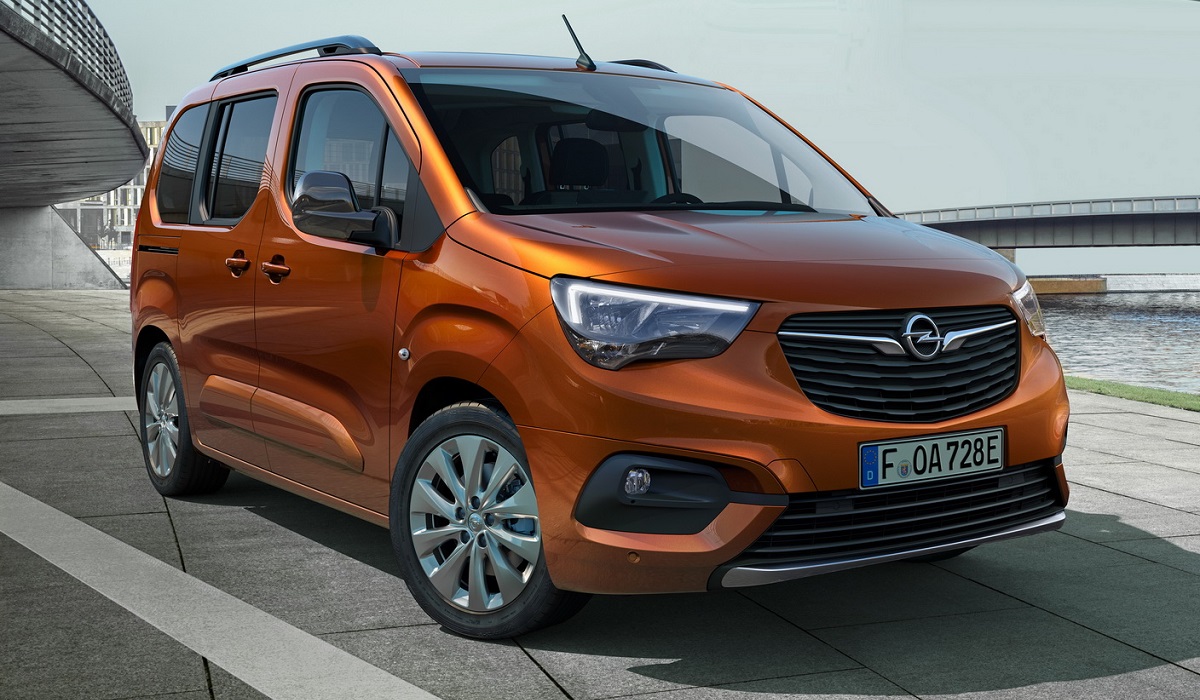 Электрический Opel Combo-e: представлена пассажирская версия