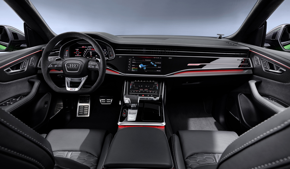Объявлена российская цена «горячего» кроссовера Audi RS Q8 