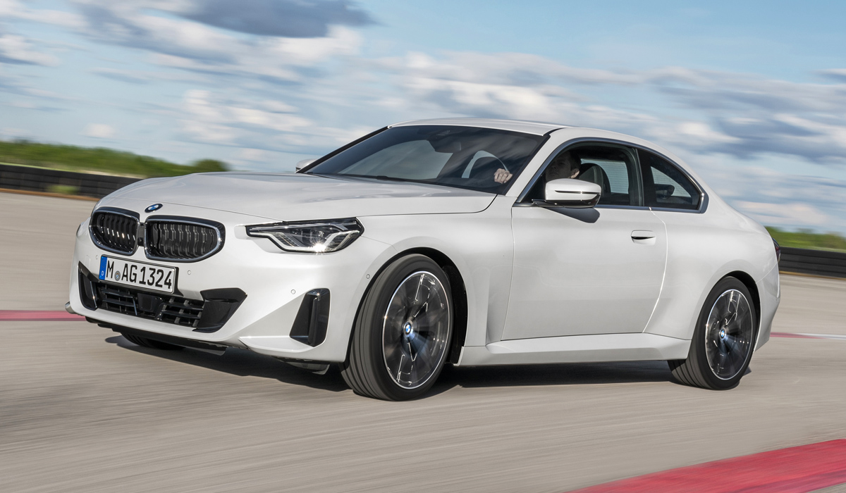 Представлено новое купе BMW второй серии