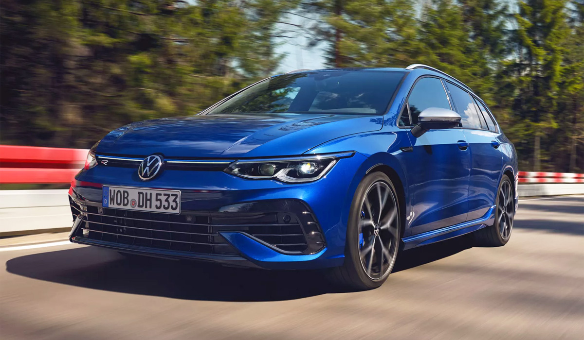 Новый «заряженный» Volkswagen Golf R: теперь и универсал — Авторевю