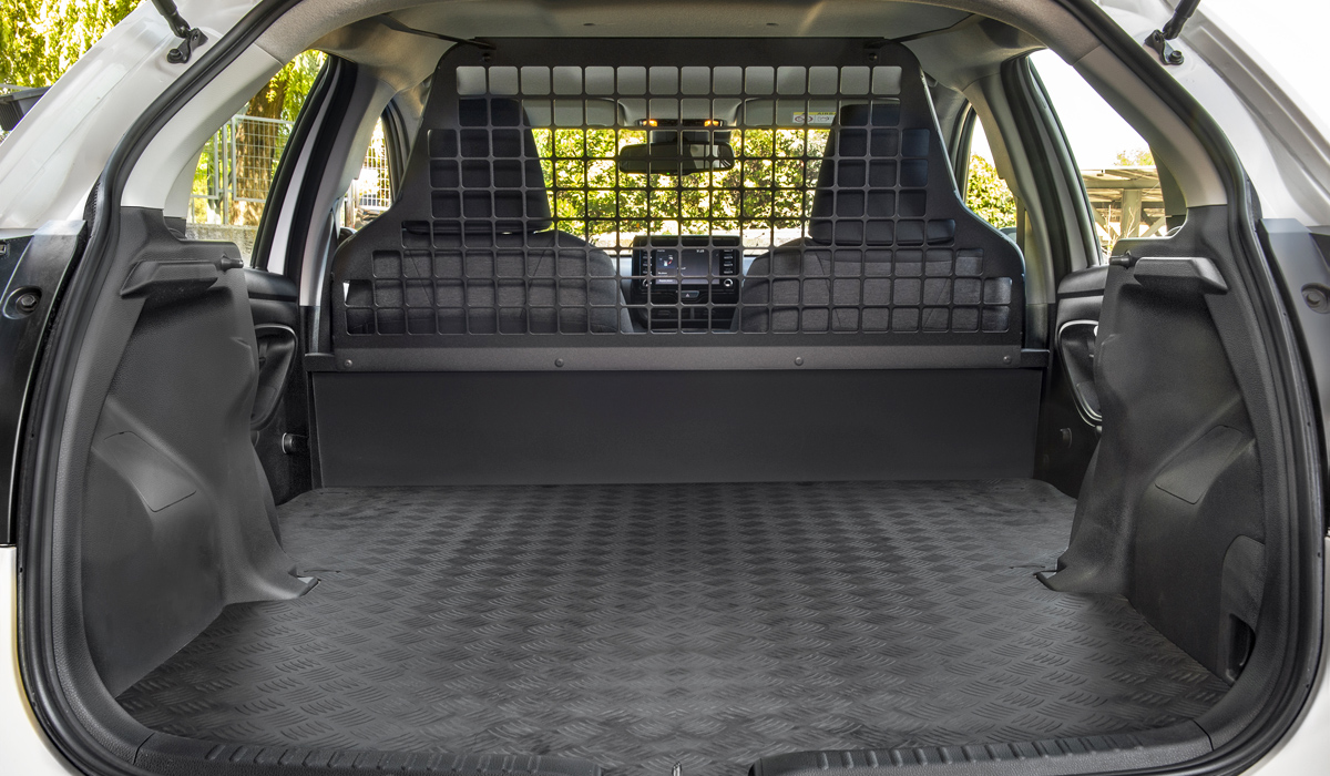 Новая Toyota Yaris Ecovan: гибридный фургончик для Европы 