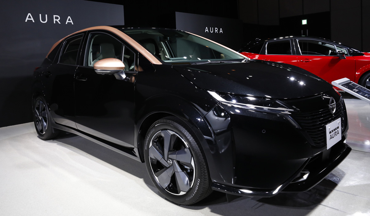 Новый хэтчбек Nissan Note Aura: престижнее и мощнее