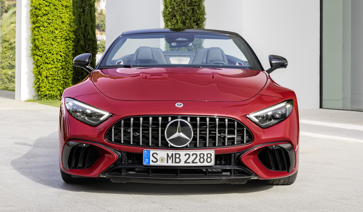 Новый Mercedes-AMG SL и частичное возвращение к истокам — Авторевю