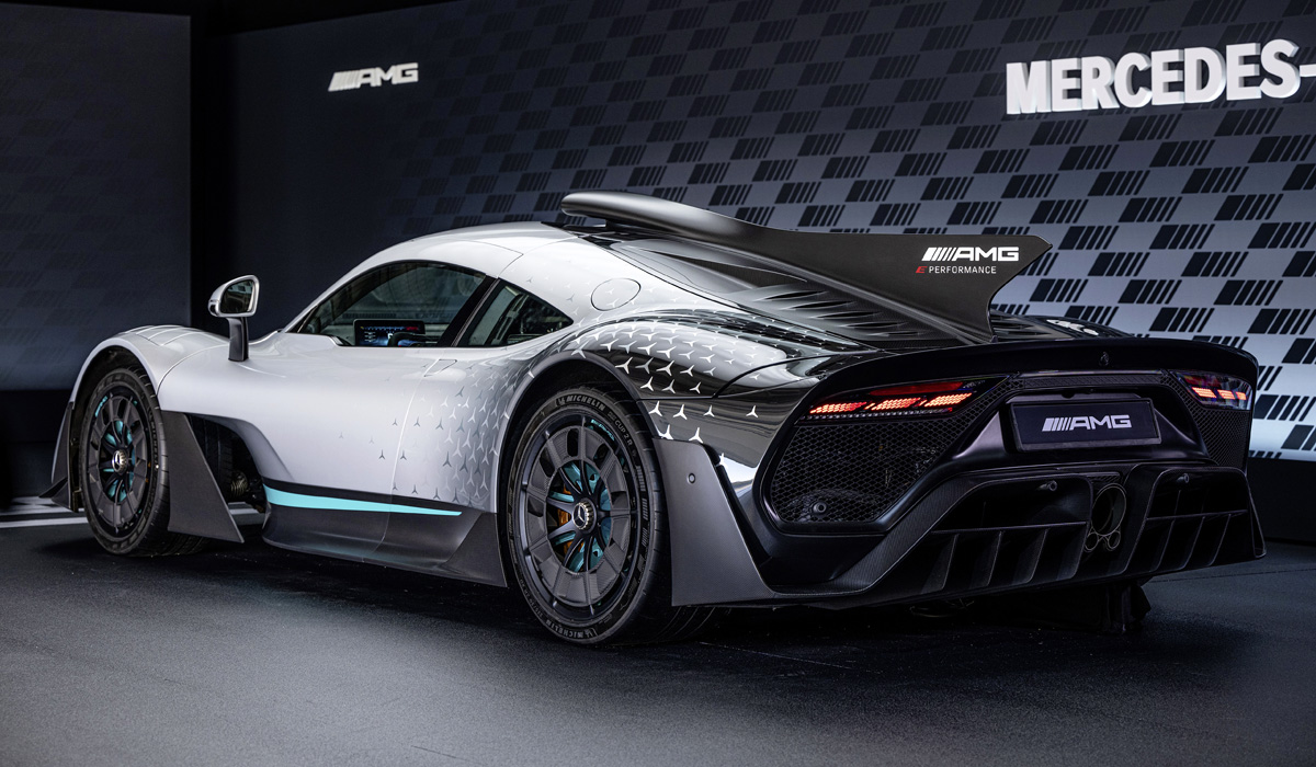 Mercedes-AMG One с техникой Формулы-1 все-таки стал серийным — Авторевю