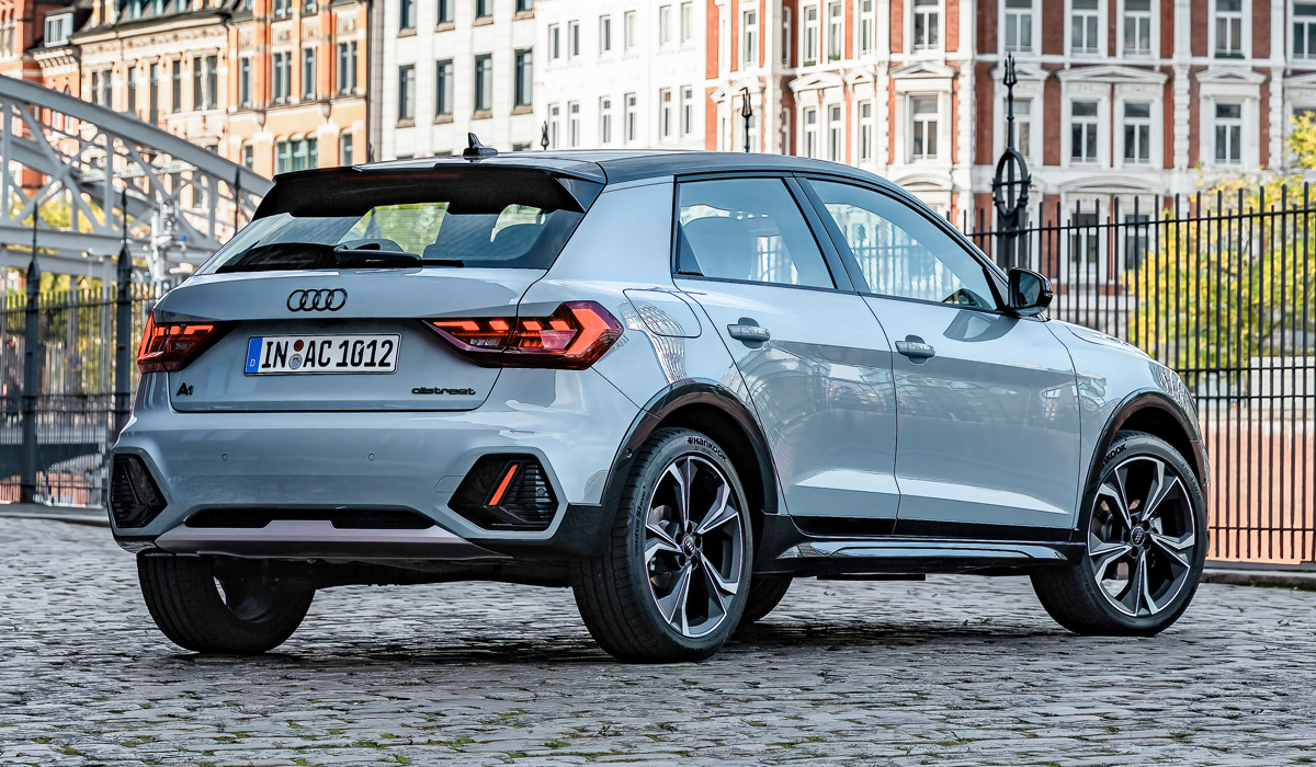 Кросс-хэтчбек Audi A1 Allstreet ввел в обращение новое имя — Авторевю