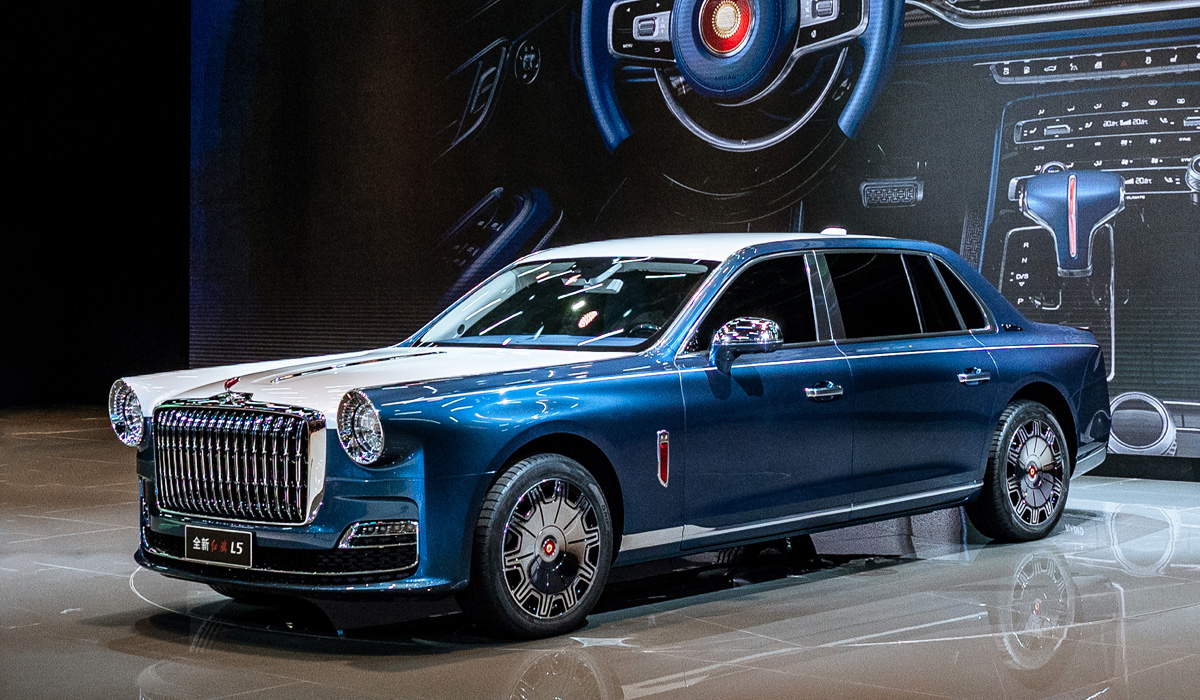 Hongqi в Шанхае: новый флагман, кросоверы и три концепта — Авторевю