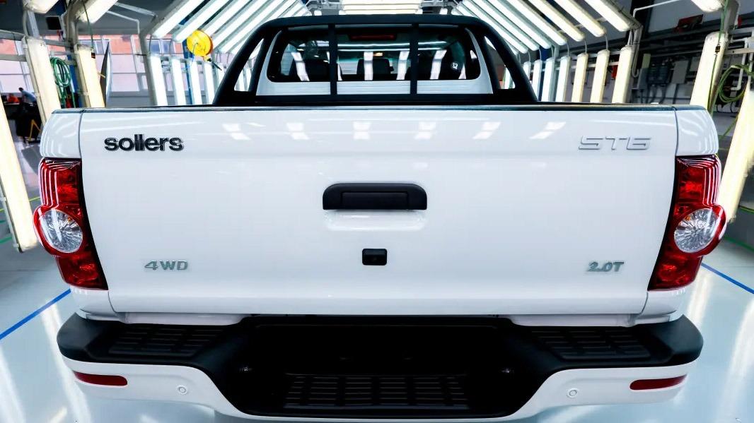Бензиновый пикап Sollers ST6 выходит на российский рынок