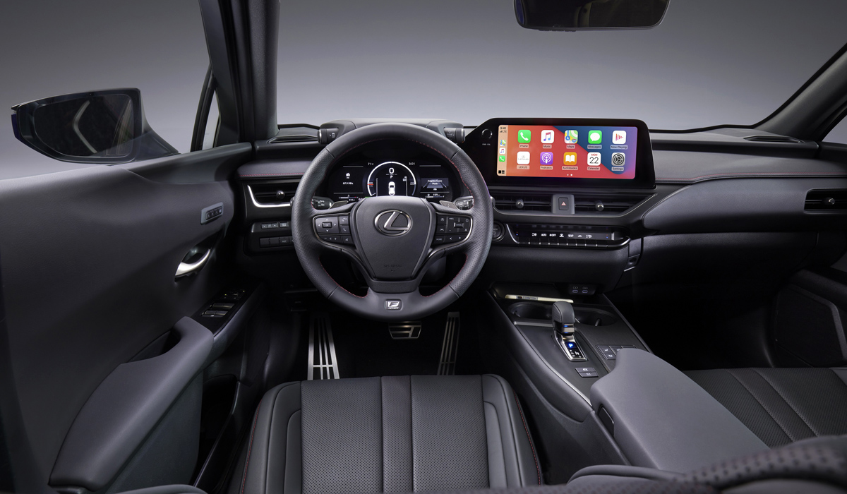 Lexus UX стал мощнее с новой гибридной системой